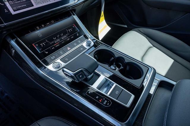 new 2025 Audi Q7 car, priced at $65,450