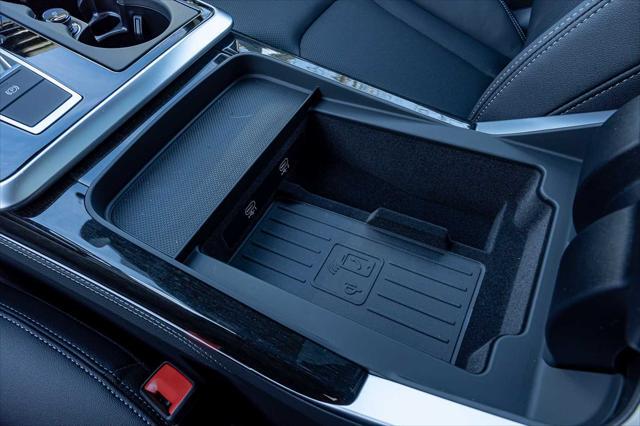 new 2025 Audi Q7 car, priced at $71,200