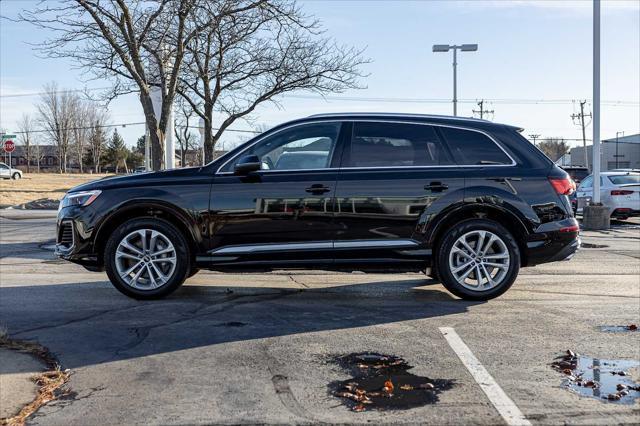 new 2025 Audi Q7 car, priced at $71,200