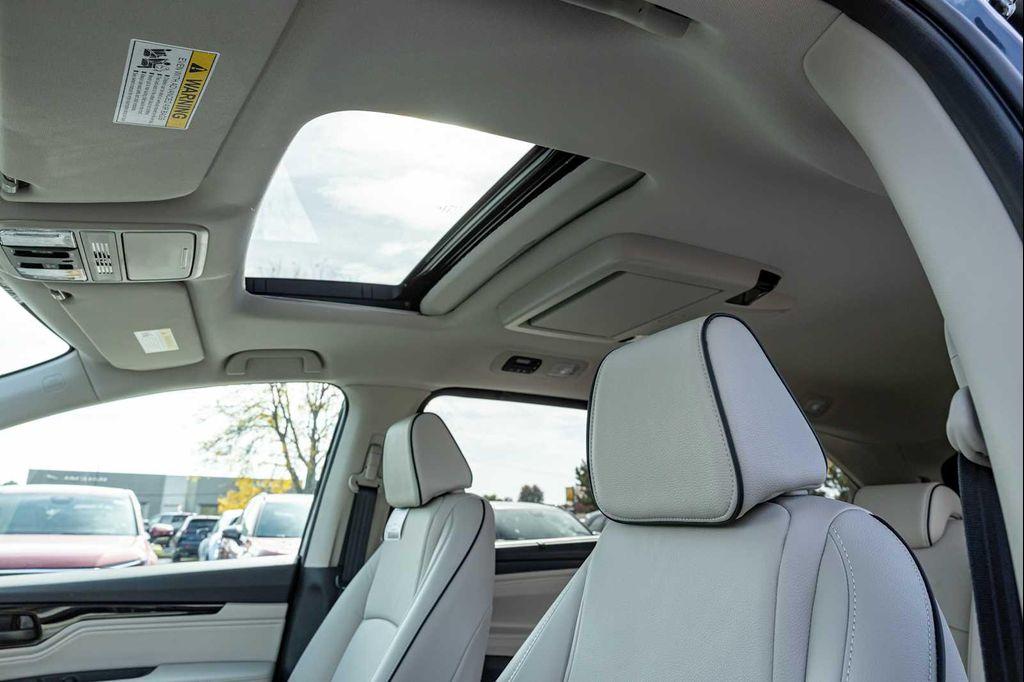 new 2026 Honda Odyssey car, priced at $46,990