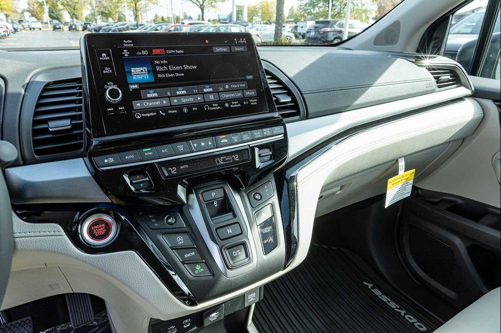 new 2026 Honda Odyssey car, priced at $46,990