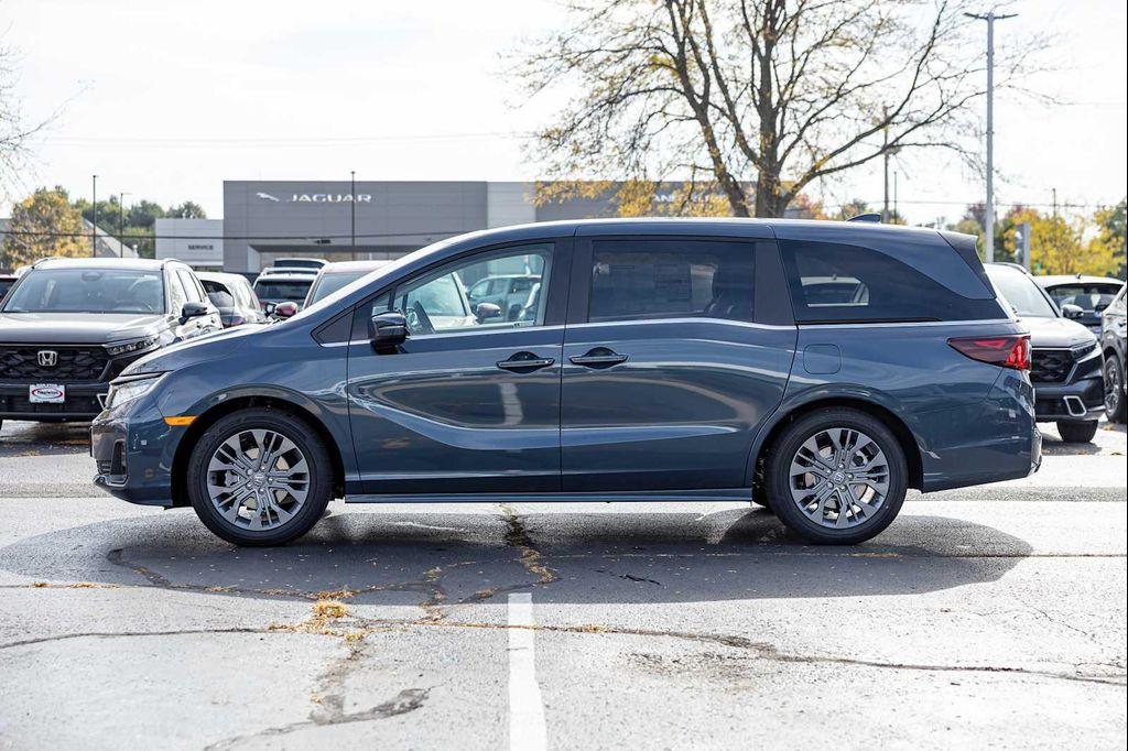 new 2026 Honda Odyssey car, priced at $46,990