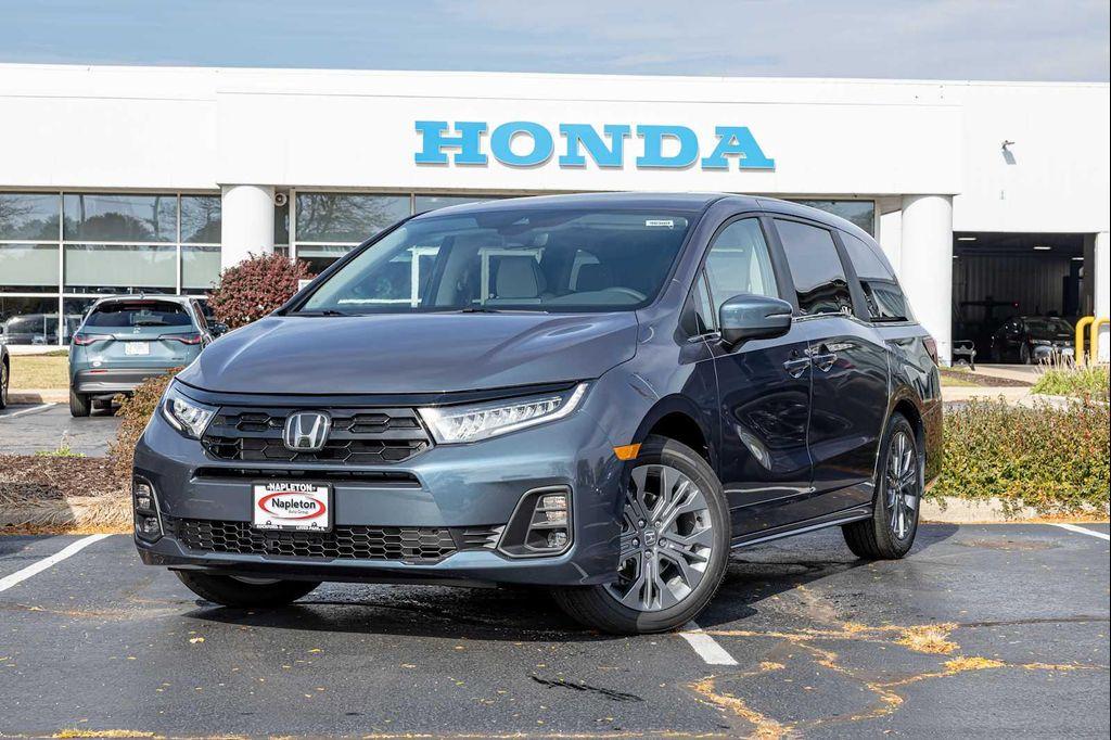 new 2026 Honda Odyssey car, priced at $48,990