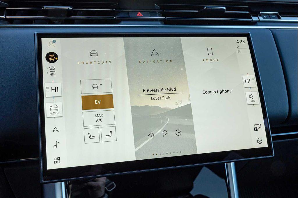 new 2025 Land Rover Range Rover car, priced at $130,370