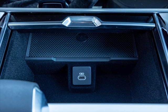 new 2025 Land Rover Range Rover car, priced at $130,370
