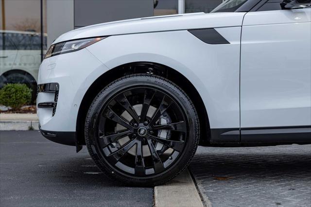 new 2025 Land Rover Range Rover Sport car, priced at $92,455