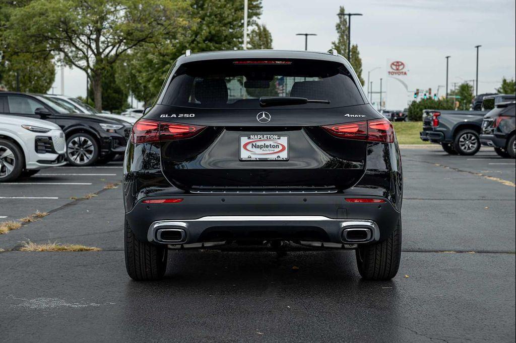 new 2026 Mercedes-Benz GLA 250 car, priced at $47,785