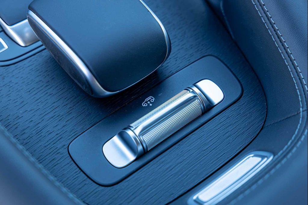 new 2026 Mercedes-Benz AMG GLE 53 car, priced at $93,910