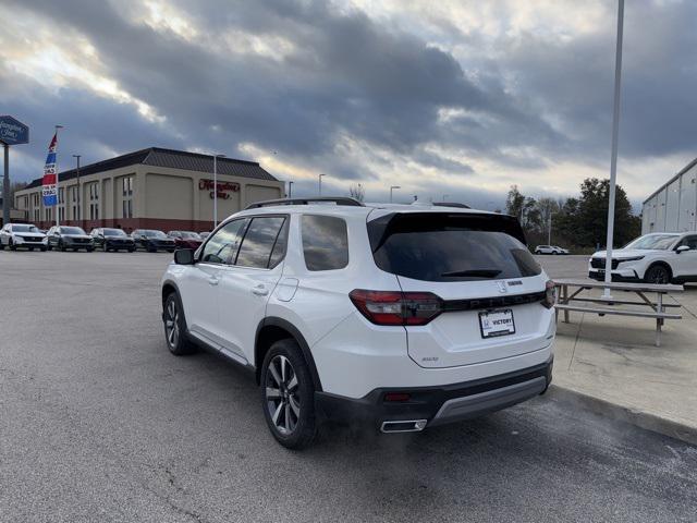 new 2025 Honda Pilot car, priced at $51,550