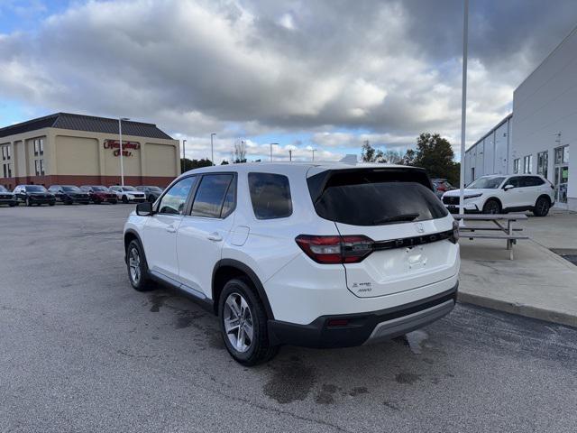 new 2025 Honda Pilot car, priced at $47,550