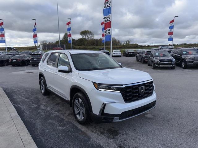 new 2025 Honda Pilot car, priced at $47,550
