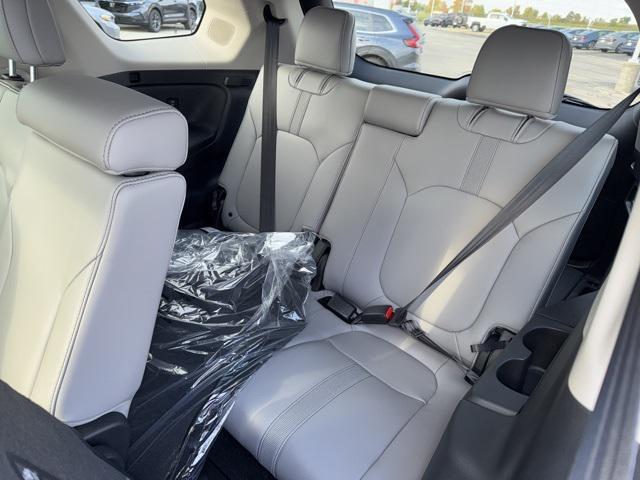 new 2025 Honda Pilot car, priced at $51,095