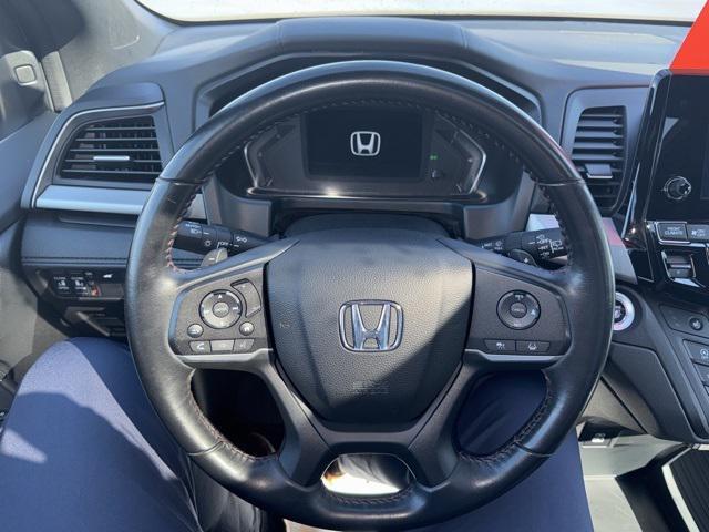 used 2023 Honda Odyssey car, priced at $34,549