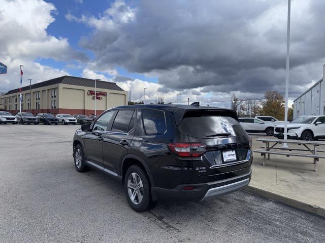 new 2025 Honda Pilot car, priced at $47,825