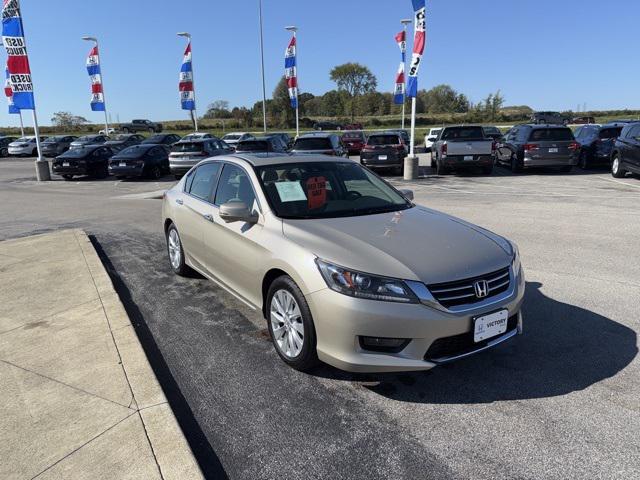 used 2015 Honda Accord car, priced at $13,218
