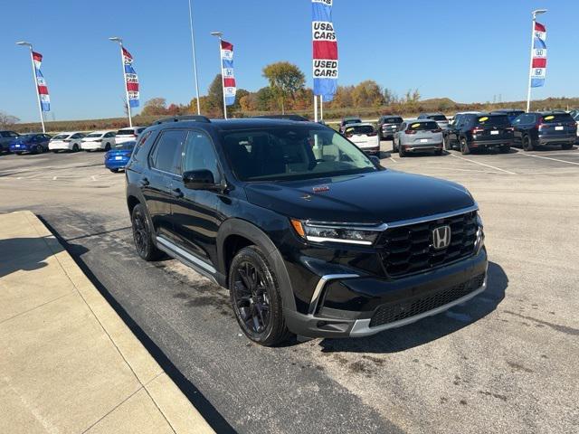 new 2025 Honda Pilot car, priced at $57,125