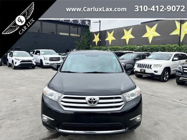 used 2013 Toyota Highlander car, priced at $14,450