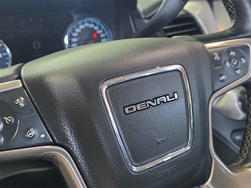 used 2017 GMC Yukon car, priced at $28,694
