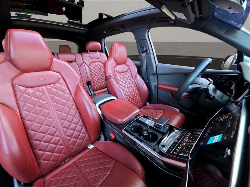 used 2020 Audi SQ7 car, priced at $44,992