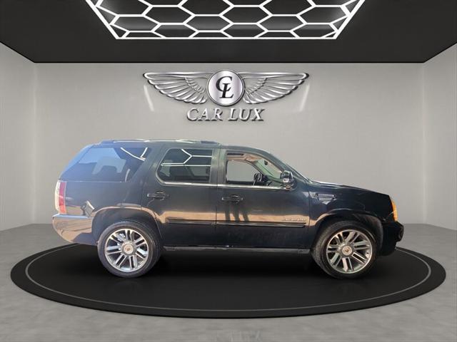 used 2014 Cadillac Escalade car, priced at $22,456