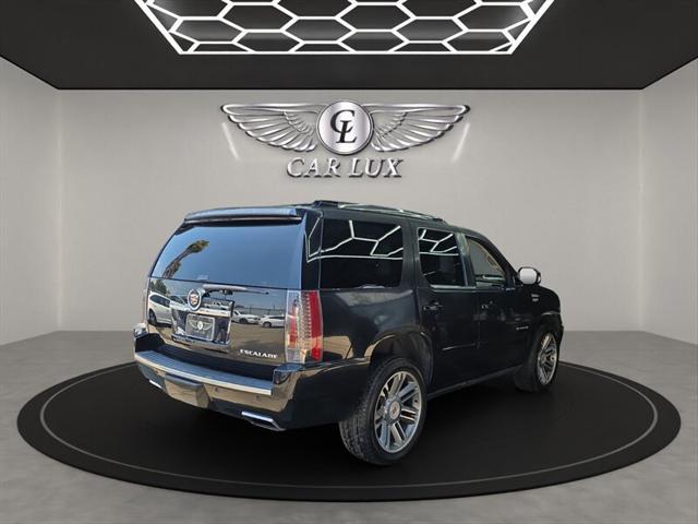 used 2014 Cadillac Escalade car, priced at $22,456