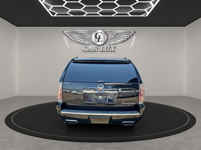 used 2014 Cadillac Escalade car, priced at $22,456