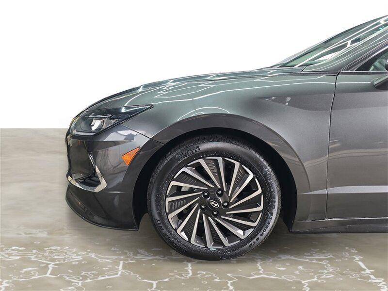 used 2022 Hyundai Sonata Hybrid car, priced at $14,992