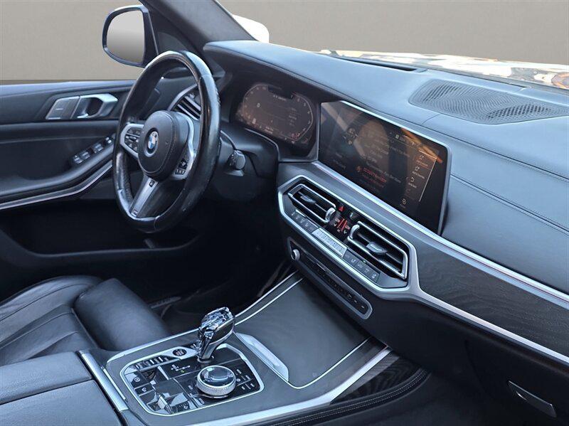 used 2022 BMW X7 car, priced at $41,992