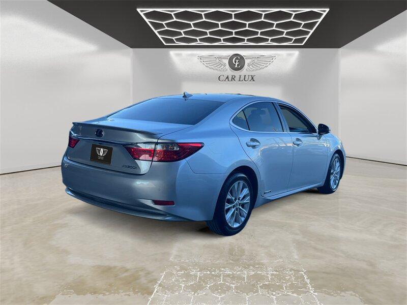 used 2013 Lexus ES 300h car, priced at $16,992