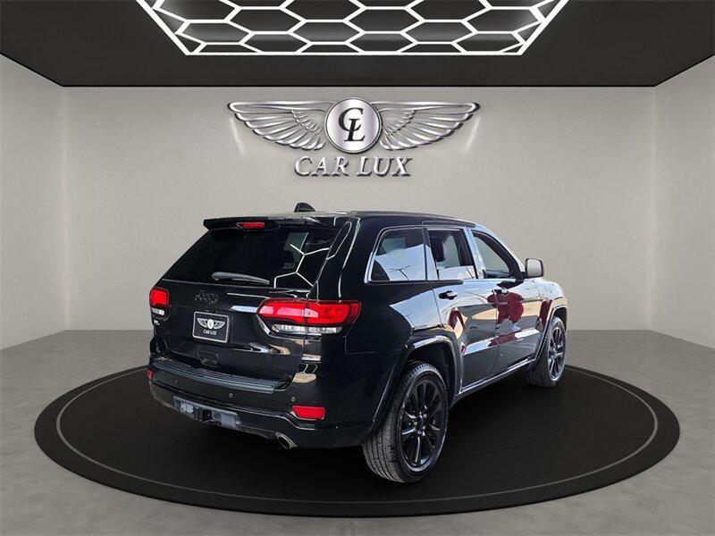 used 2020 Jeep Grand Cherokee car, priced at $19,491