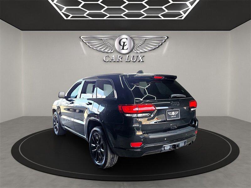 used 2020 Jeep Grand Cherokee car, priced at $19,491