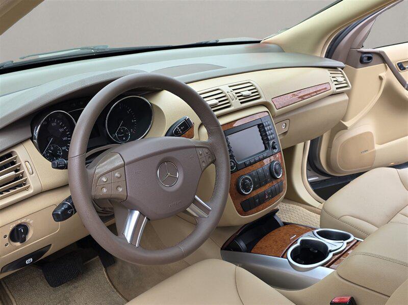 used 2007 Mercedes-Benz R-Class car, priced at $9,991