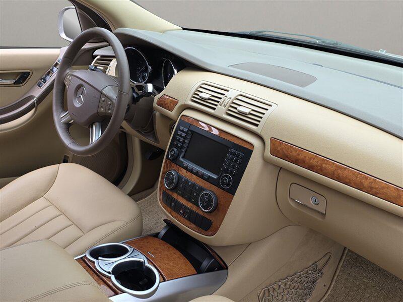 used 2007 Mercedes-Benz R-Class car, priced at $9,991
