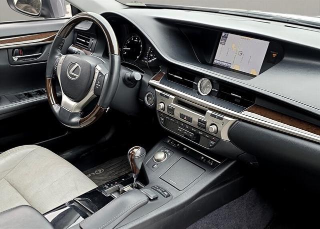 used 2013 Lexus ES 350 car, priced at $16,455