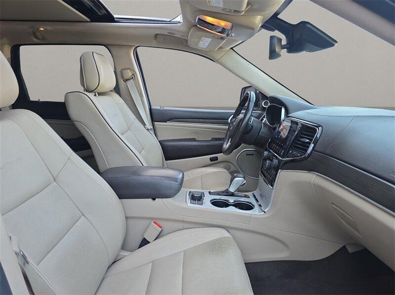 used 2020 Jeep Grand Cherokee car, priced at $25,798