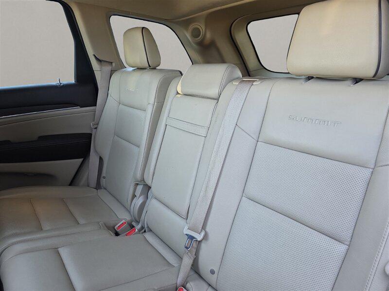 used 2020 Jeep Grand Cherokee car, priced at $25,798