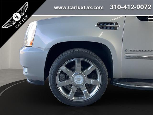 used 2007 Cadillac Escalade EXT car, priced at $17,450