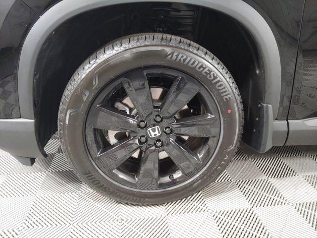 new 2025 Honda Pilot car, priced at $53,531