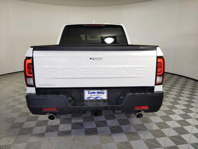 new 2025 Honda Ridgeline car, priced at $42,762