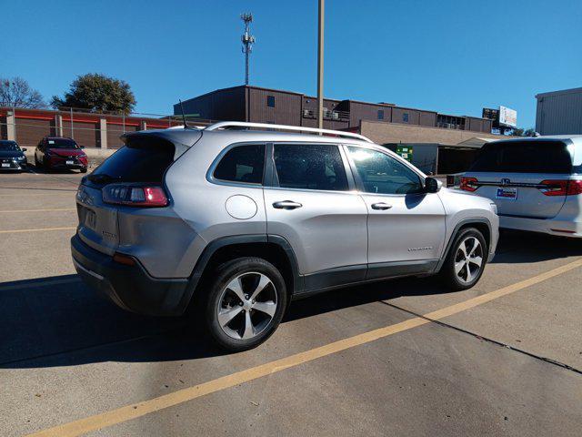 used 2019 Jeep Cherokee car, priced at $13,999