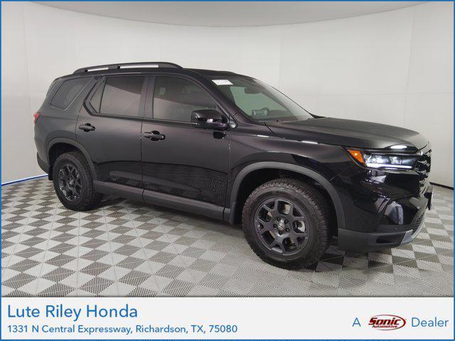 new 2025 Honda Pilot car, priced at $50,850
