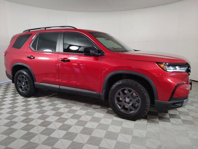 new 2025 Honda Pilot car, priced at $48,361