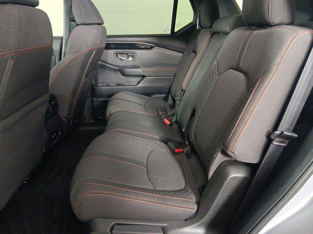 used 2025 Honda Pilot car, priced at $36,998