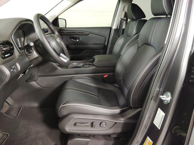 new 2025 Honda Pilot car, priced at $52,031