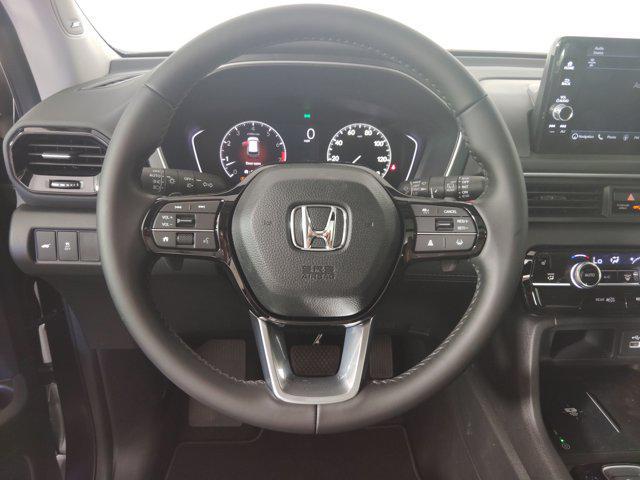 new 2025 Honda Pilot car, priced at $46,981