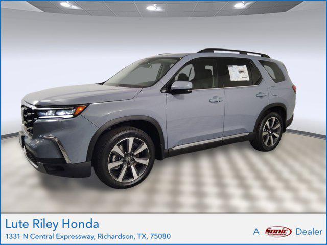 new 2025 Honda Pilot car, priced at $47,762