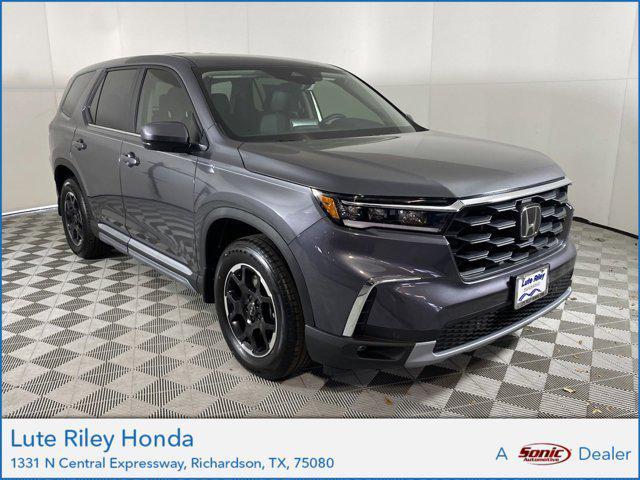 new 2025 Honda Pilot car, priced at $44,392