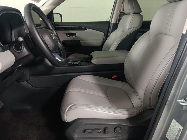 used 2024 Honda Pilot car, priced at $39,998