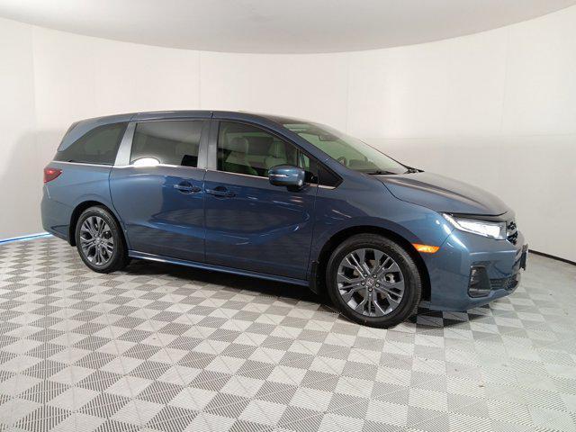 new 2025 Honda Odyssey car, priced at $48,005