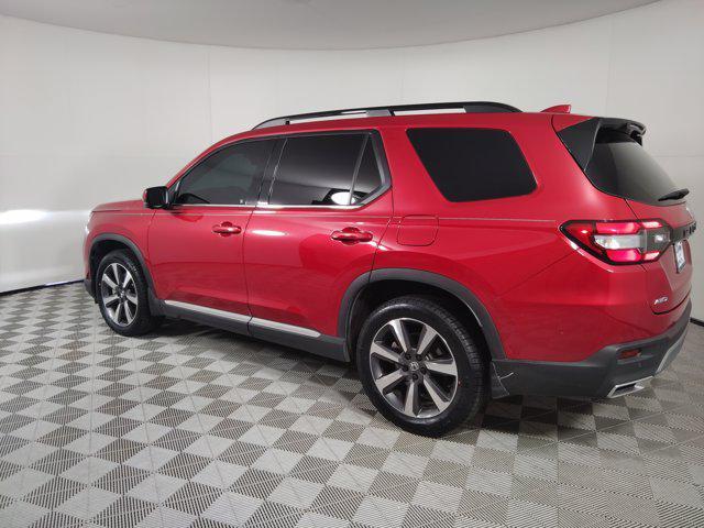 used 2025 Honda Pilot car, priced at $46,999
